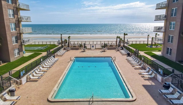 Updated 1/1 Unit with Direct Ocean View on the No Drive Beach in NSB!