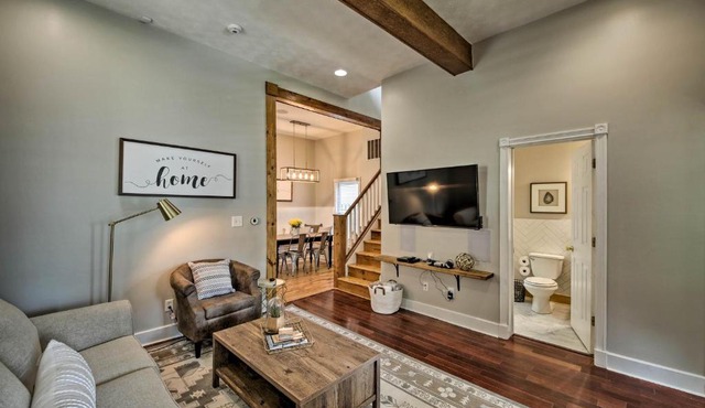 Updated Indianapolis Home, Walk to Lucas Oil!