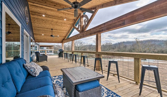 Upscale Riverfront Home w/Fire Pit!