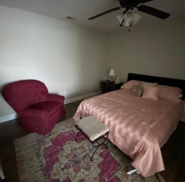 Upstairs Bed & Bath