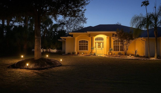 Villa Solora .5 acre private 3.5Br-4Bth Luxury Waterfront dock GulfCoast,FL