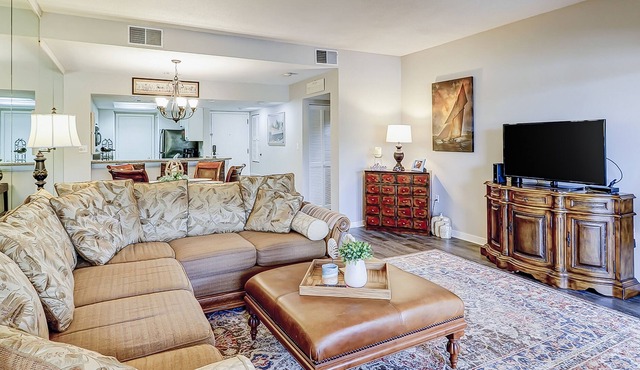 Waterfront condo with scenic balcony - pool, central AC, private washer/dryer
