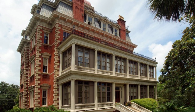 Wentworth Mansion