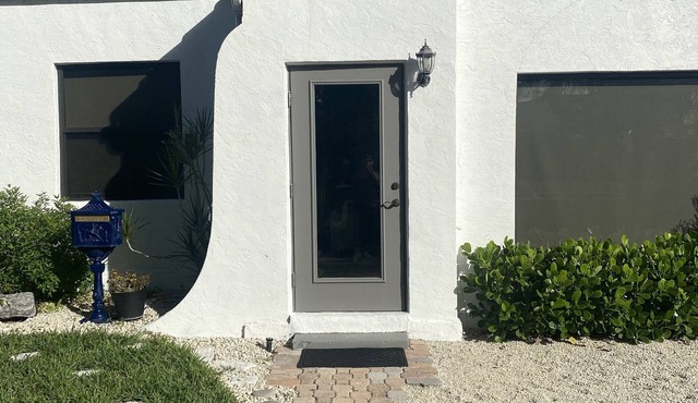 WEST PALM BEACH Spanish Style home ready to host you and your family