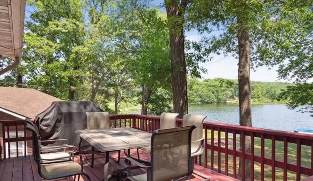 Whispering Pines Getaway on Spooner Lake