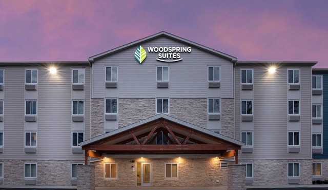 WoodSpring Suites Buford near Mall of Georgia-Lake Lanier