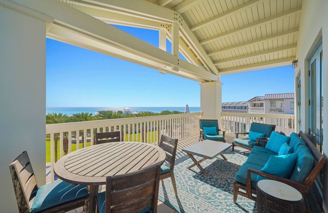 Luxury Seaside, FL Penthouse With Gulf Views! + 2 Adult Bikes!