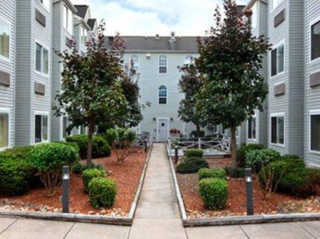 Ashley Oaks Hotel | Microtel Inn by Wyndham Knoxville