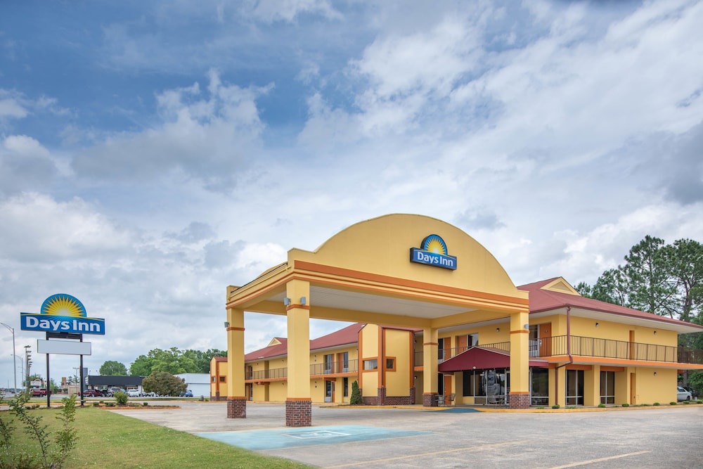 Muscle Shoals Hotel | Days Inn by Wyndham Muscle Shoals Florence