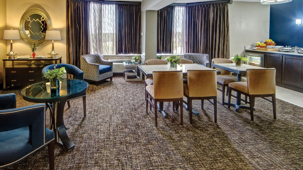 Photo of Livingroom in East Memphis
