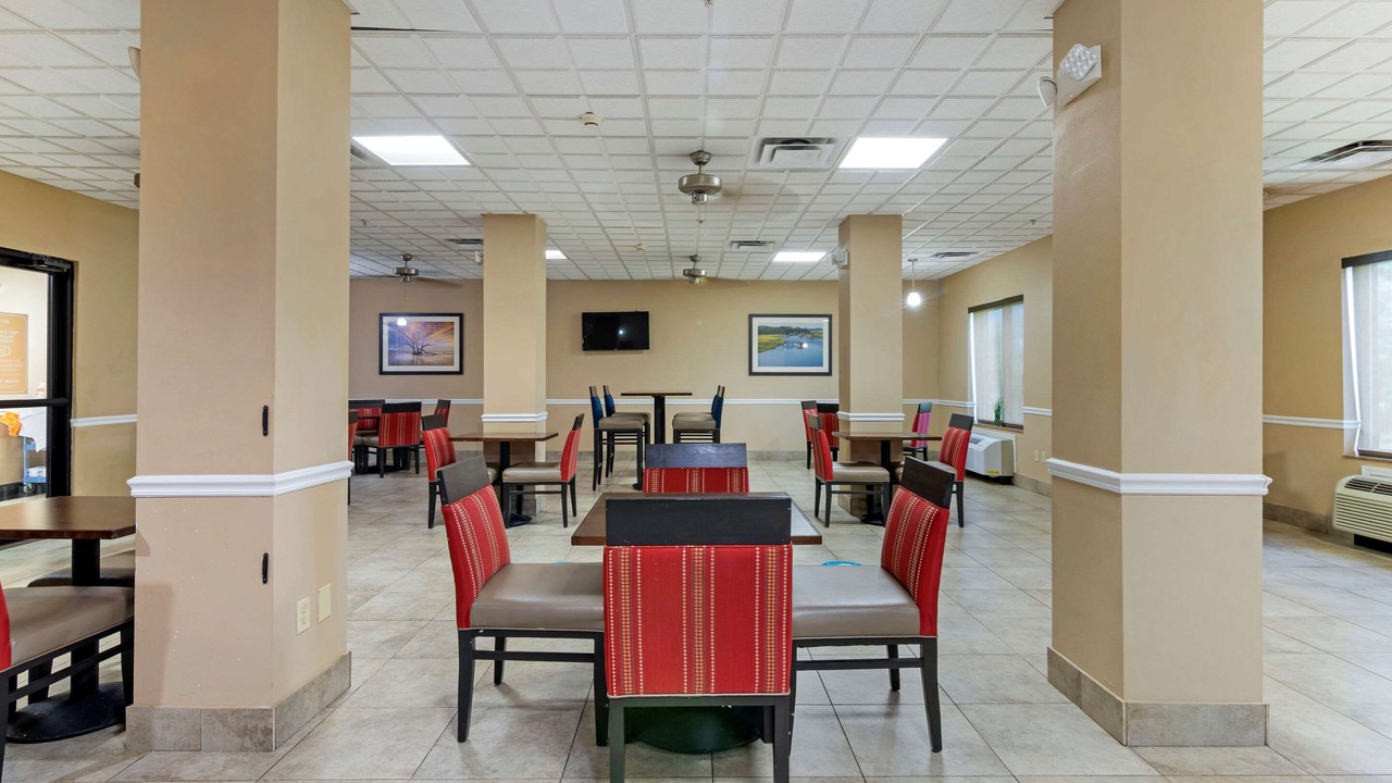 Photo of Livingroom in Port Wentworth