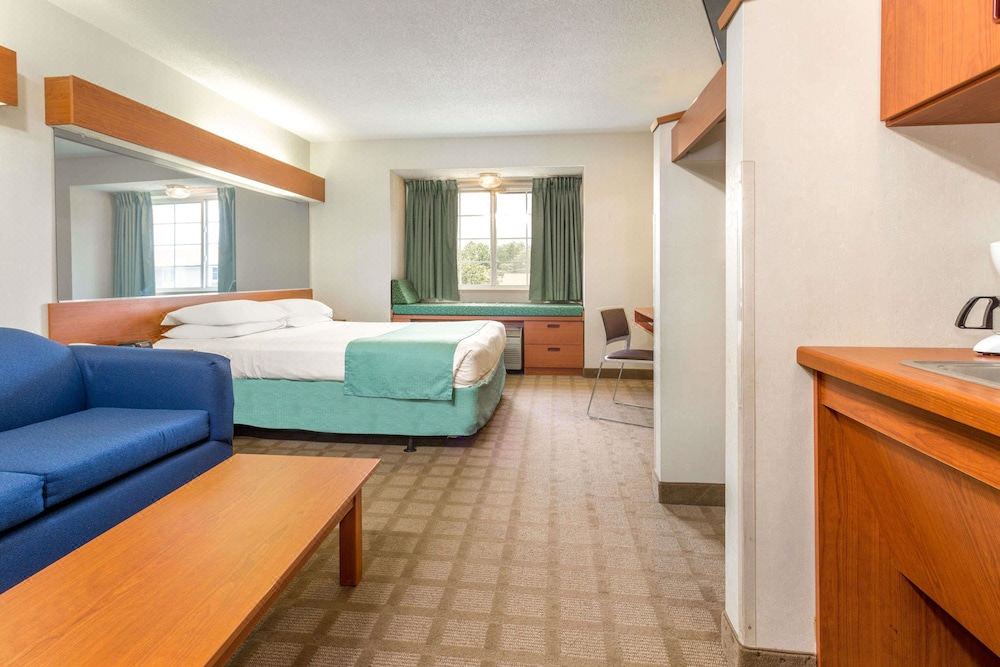 Photo of Livingroom in Dry Ridge