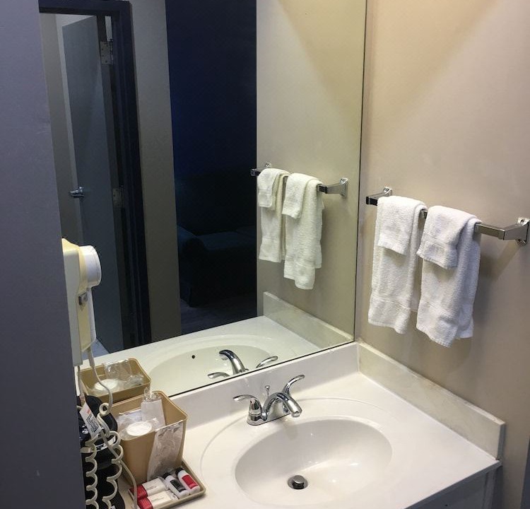 Photo of Bathroom in Adairsville