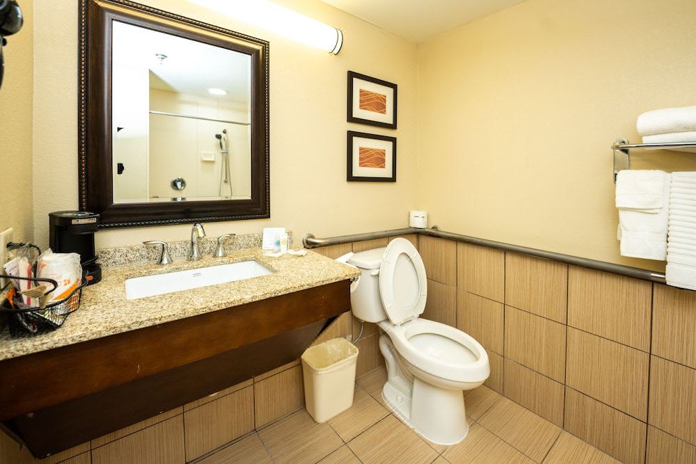 Photo of Bathroom in Opelika