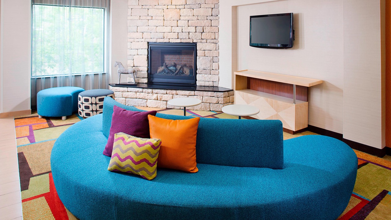 Photo of Livingroom in Lafayette