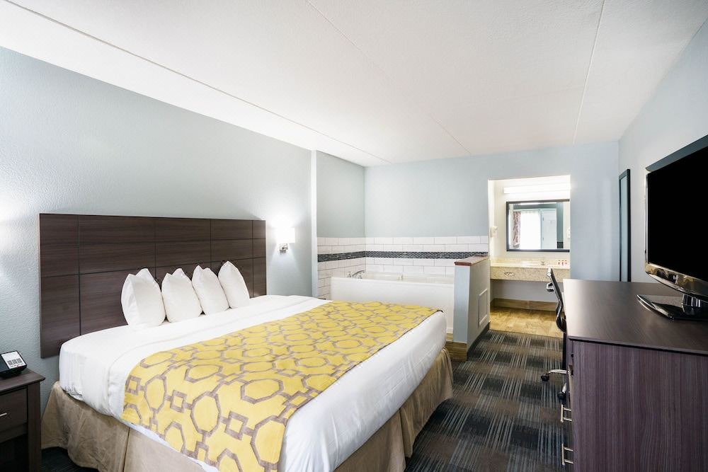 Photo of Bedroom in Gallatin