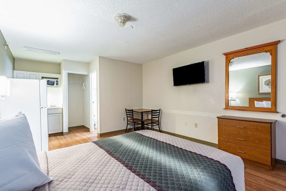 Photo of Bedroom in Norcross