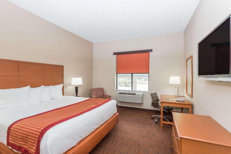 Photo of Bedroom in Garden City