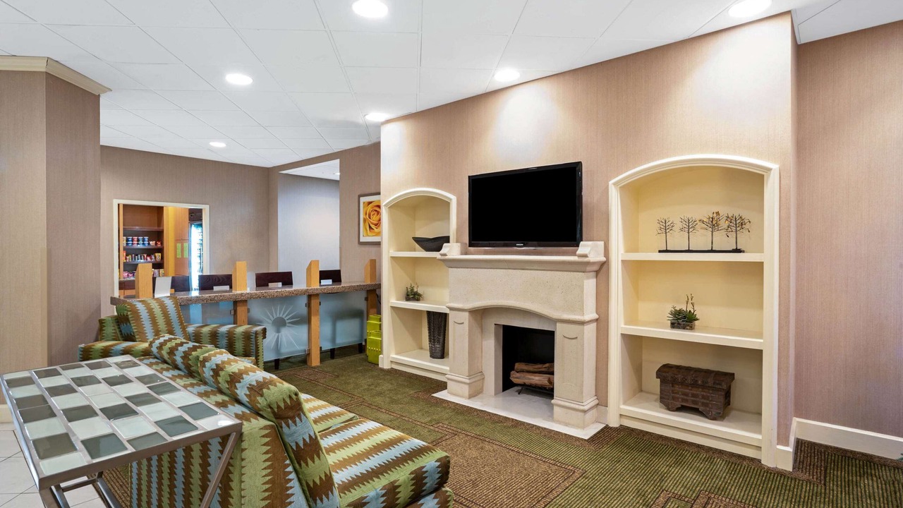 Photo of Livingroom in Blountville