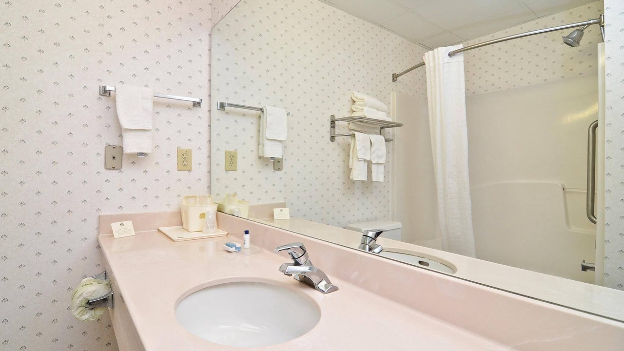 Photo of Bathroom in Perry