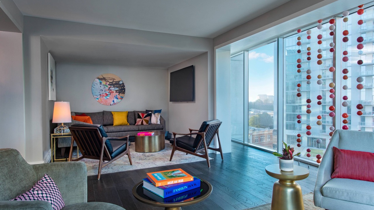Photo of Livingroom in Lenox