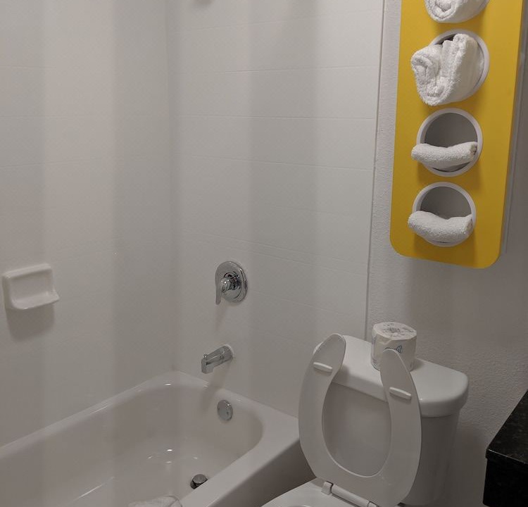 Photo of Bathroom in Graysville