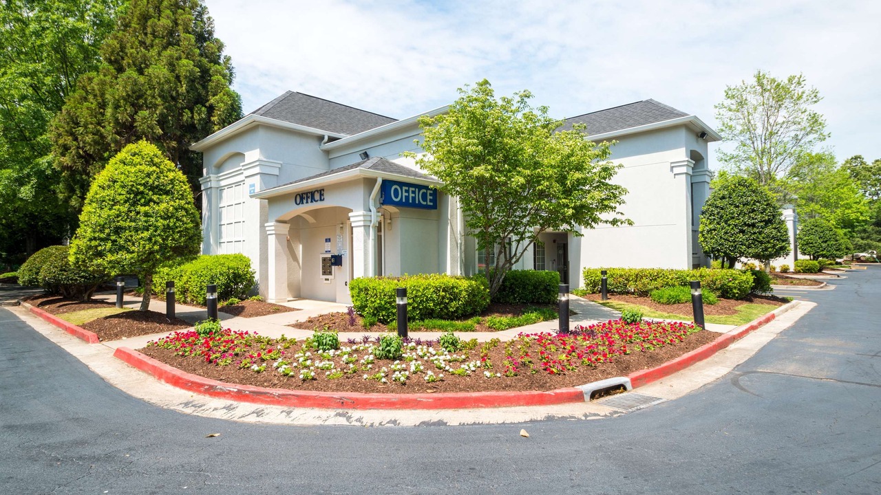 Photo of Buildings in Gwinnett Place