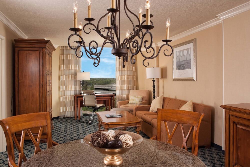 Photo of Livingroom in Greenville - Spartanburg
