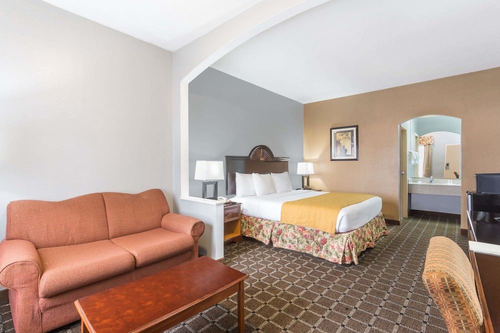 Photo of Livingroom in Tillmans Corner