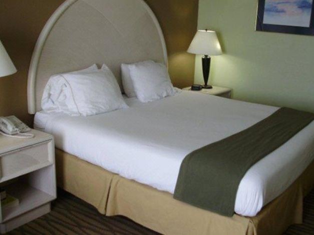 Photo of Bedroom in Pearl