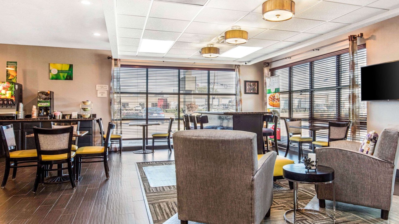 Photo of Livingroom in Memphis