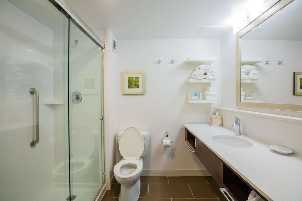 Photo of Bathroom in Northlake