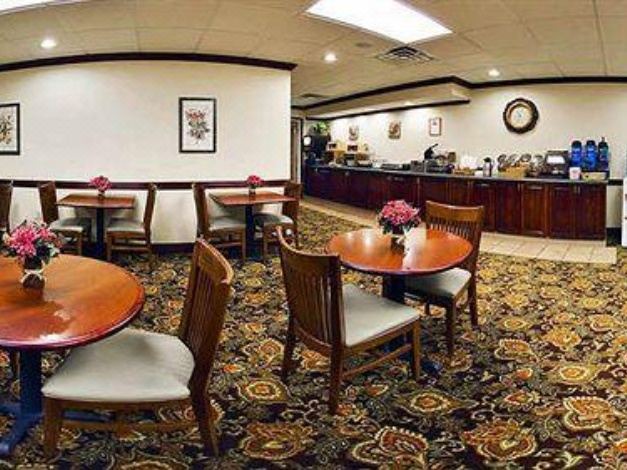 Photo of Livingroom in Lexington