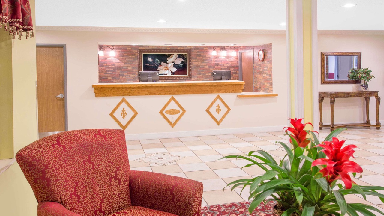 Photo of Livingroom in Lake Village