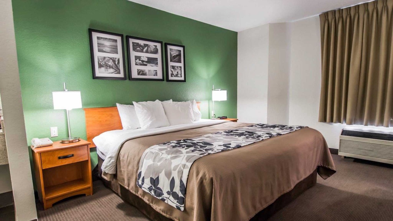Photo of Bedroom in Jeffersontown