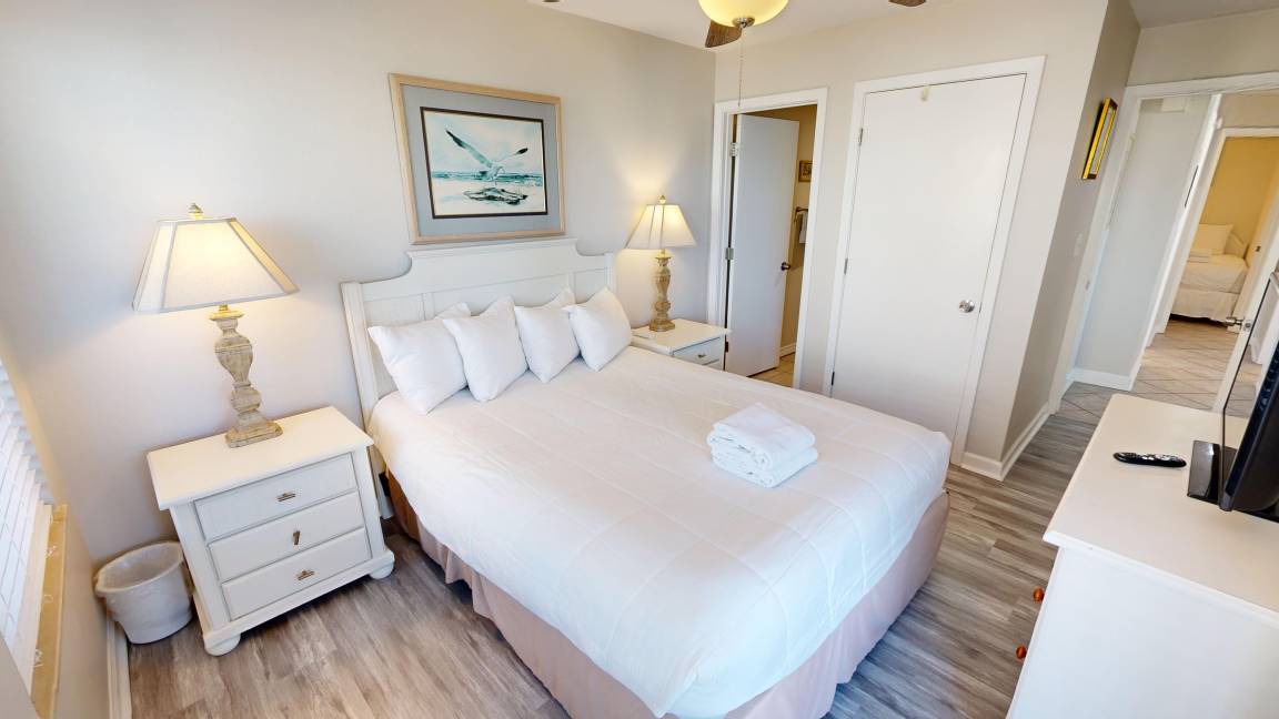 Photo of Bedroom in Holiday Isle
