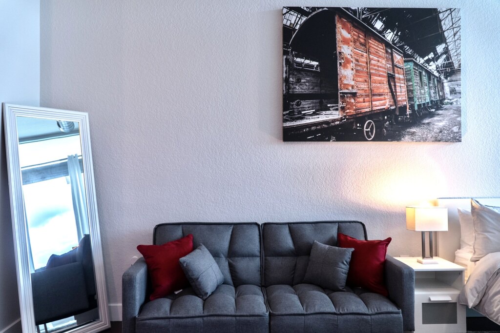 Photo of Livingroom in South Eola