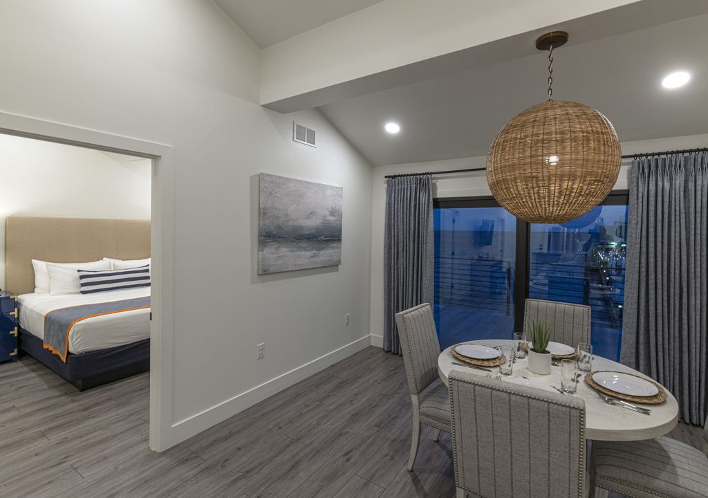Photo of Livingroom in Historic District