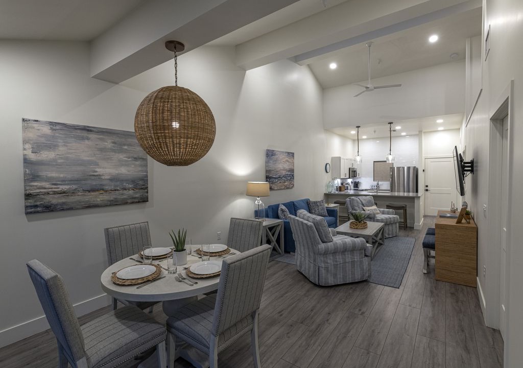 Photo of Livingroom in Historic District