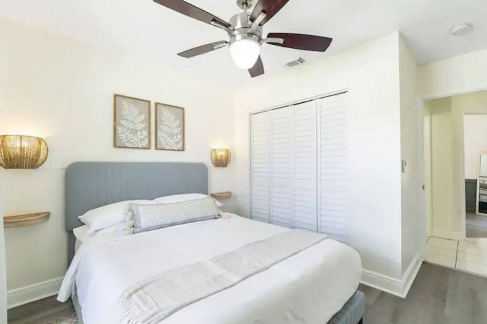 Photo of Bedroom in Richmond West