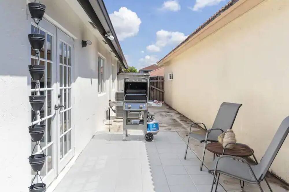 Photo of Patio Balcony in Richmond West
