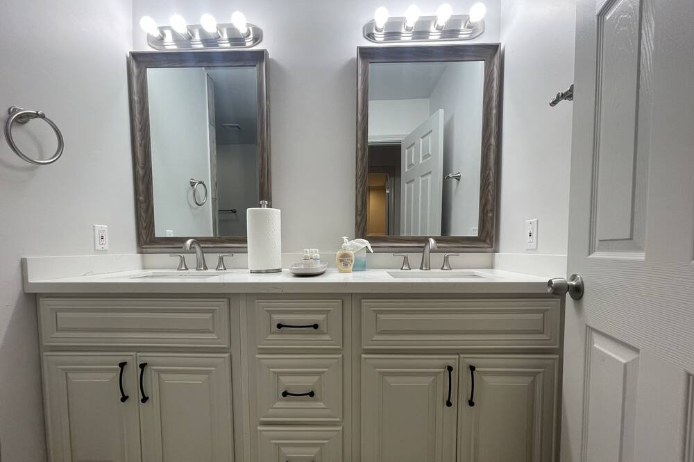 Photo of Bathroom in Fairgrounds