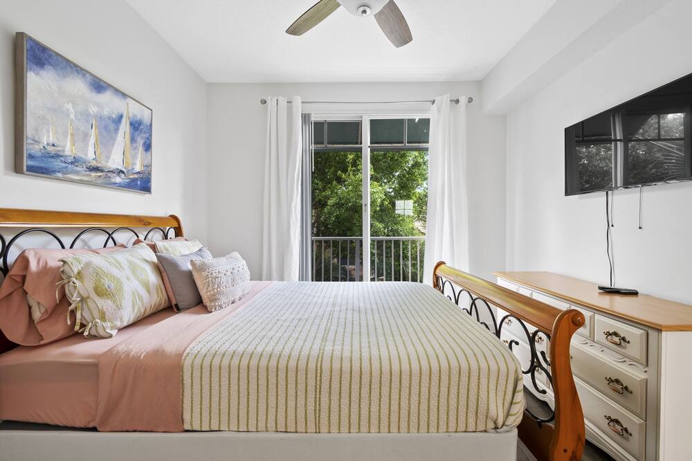 Photo of Bedroom in Abacoa