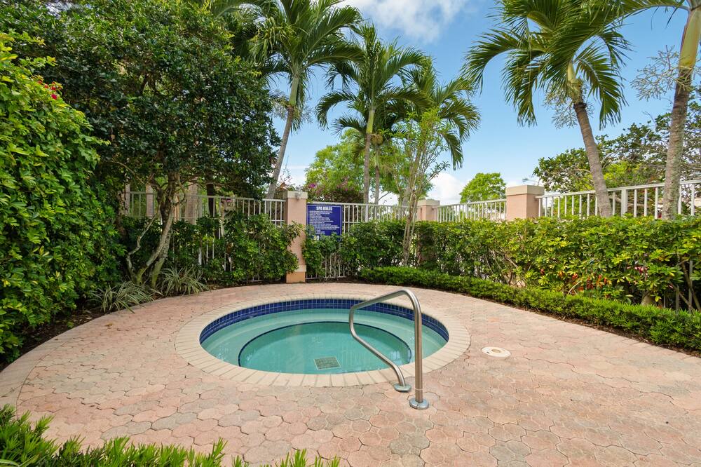 Photo of Outdoor in Abacoa
