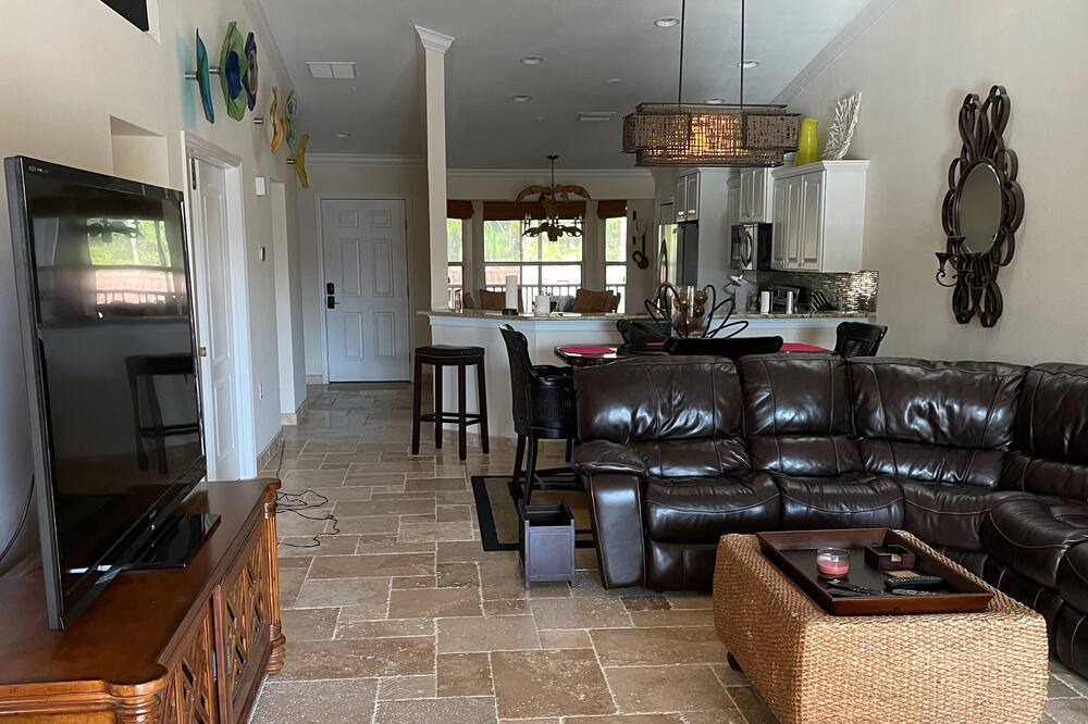 Photo of Livingroom in Fort Myers