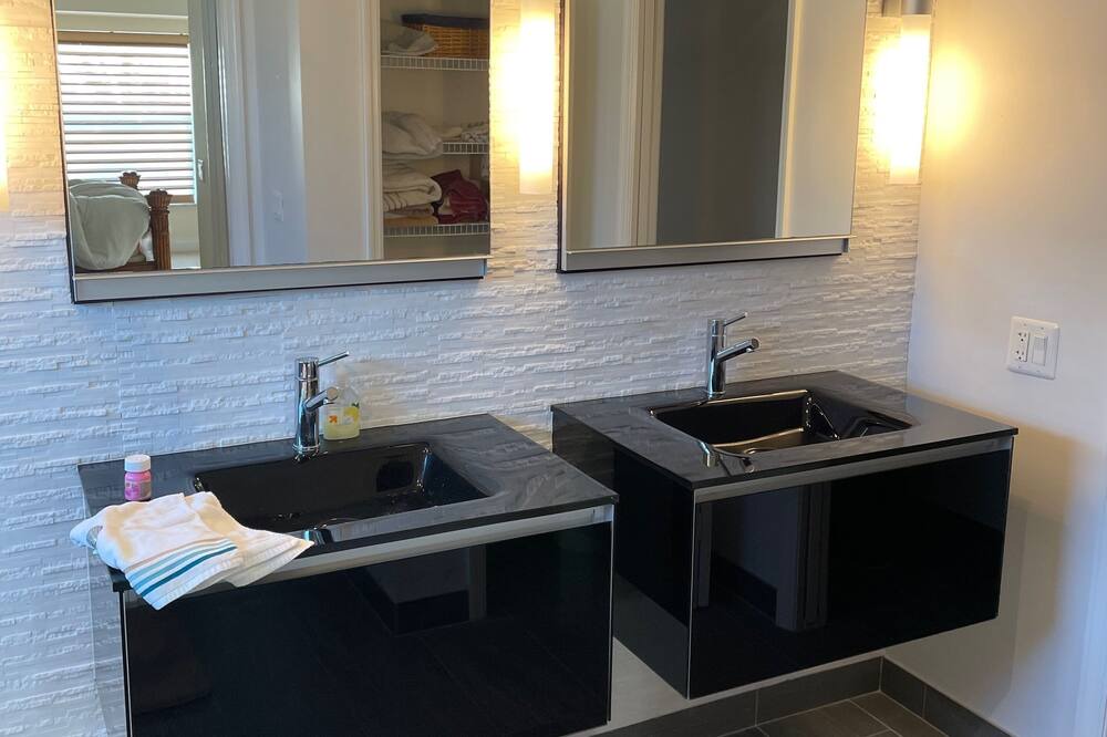 Photo of Bathroom in Fort Myers