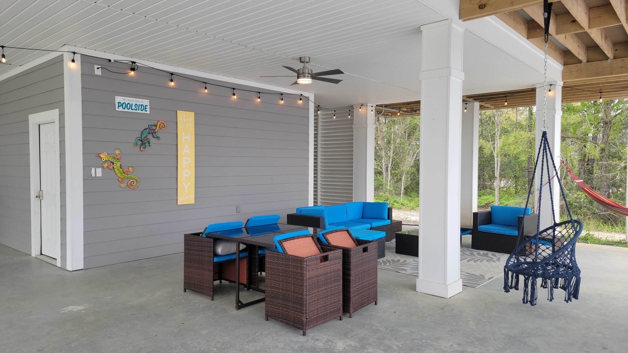 Photo of Patio Balcony in Henderson Point