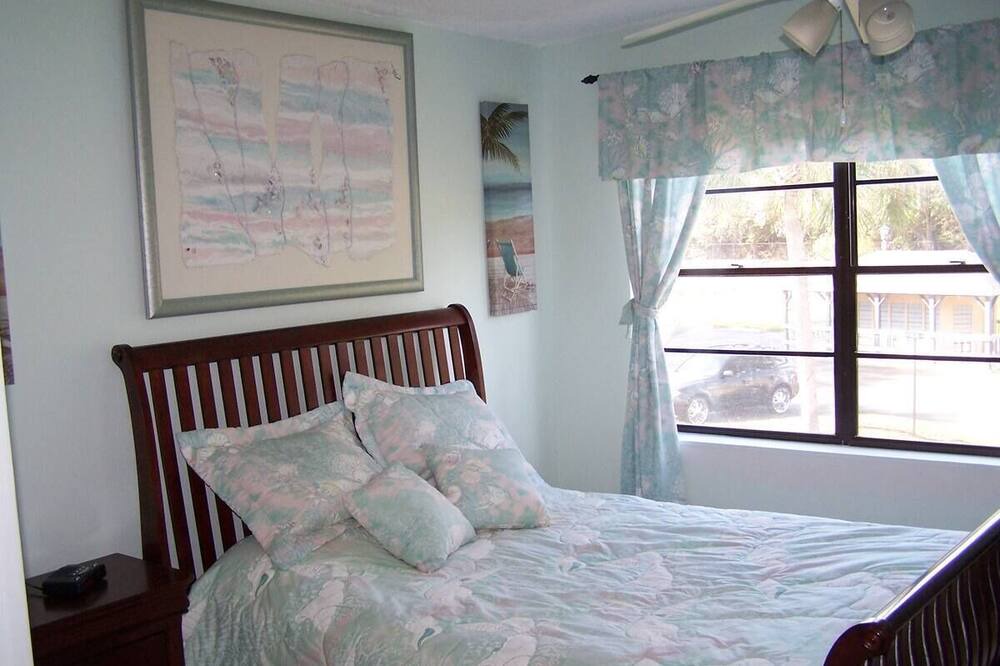 Photo of Bedroom in Ventura