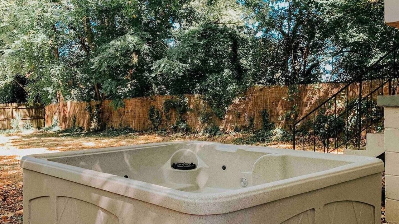 Photo of Outdoor in East Side
