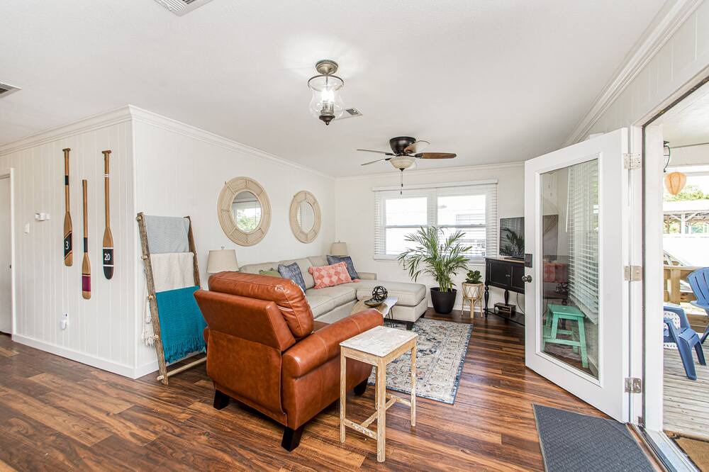 Photo of Livingroom in Springfield